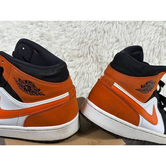 Nike Air Jordan 1 Mid Shattered Backboard Mens 10.5 Orange Black OG 554724-058 - Picture 8 of 9